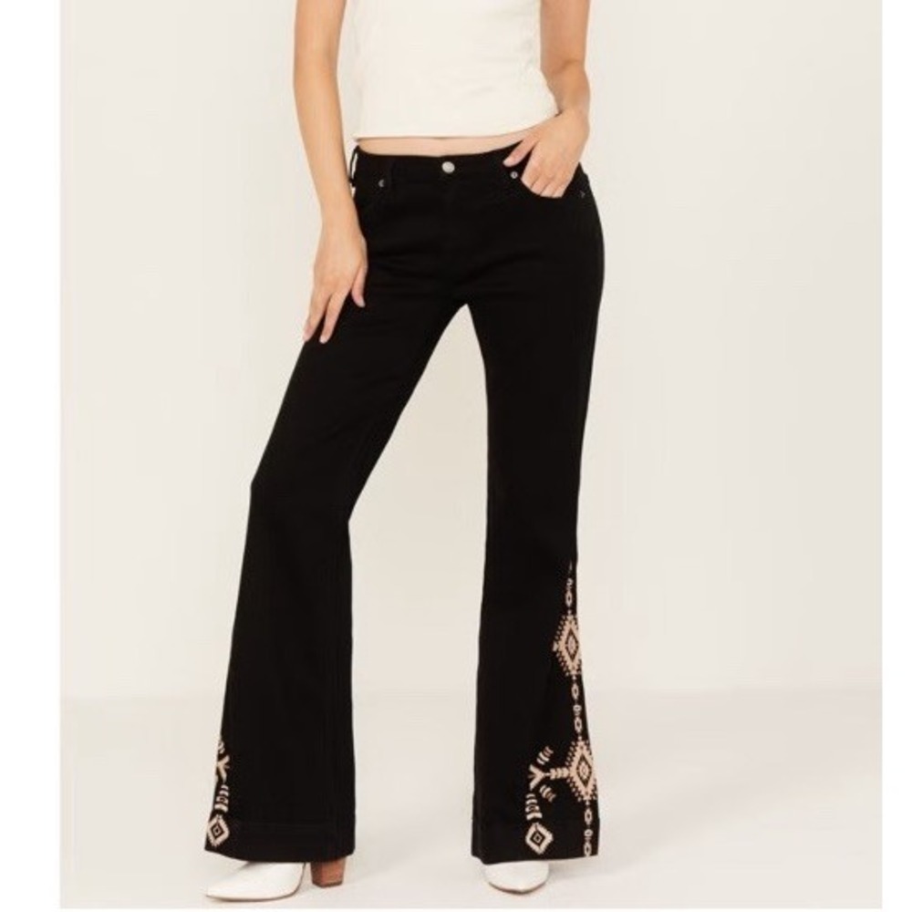 HOOEY BY ROCK & ROLL DENIM MID RISE STRETCH TROUSERS Southwest Embroidery Sz 28